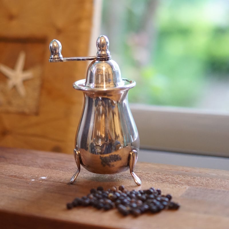 Vintage Pepper Mill (Made by C.C. Fleur De Lis)
