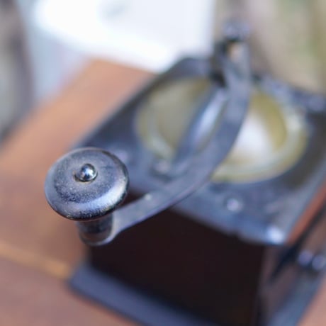1880's　CROWN No.1 Coffee Mill（made by Landers,Frary & Clark)