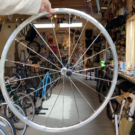 TOLT 旅と暮らしのスポーツ自転車
