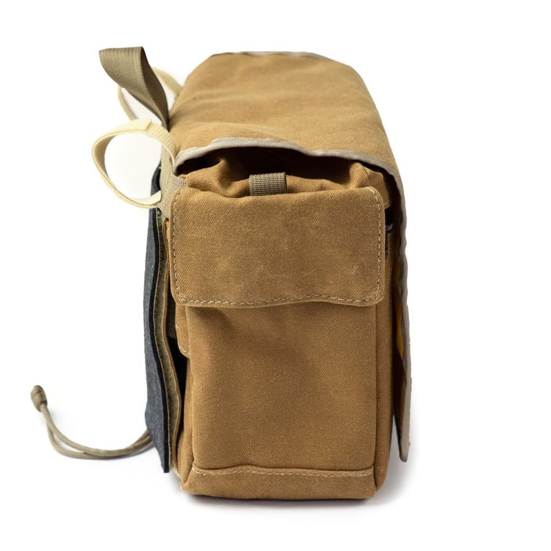 ultraromance Fabio's Fanny ウルトラロマンス 未使用】＊ULTRA ROMANCE＊The Fabio's Fanny ウェストバッグ&ハンドルバッグ＆サドルバッグ おまけ付き！の落札情報詳細 -  ヤフオク落札価格検索 オークフリー