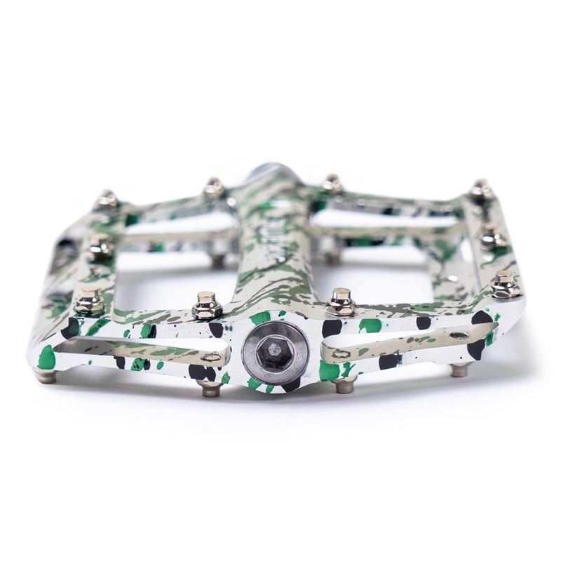 BLUE LUG* SHARK pedal (marble green) | TOLT 旅と