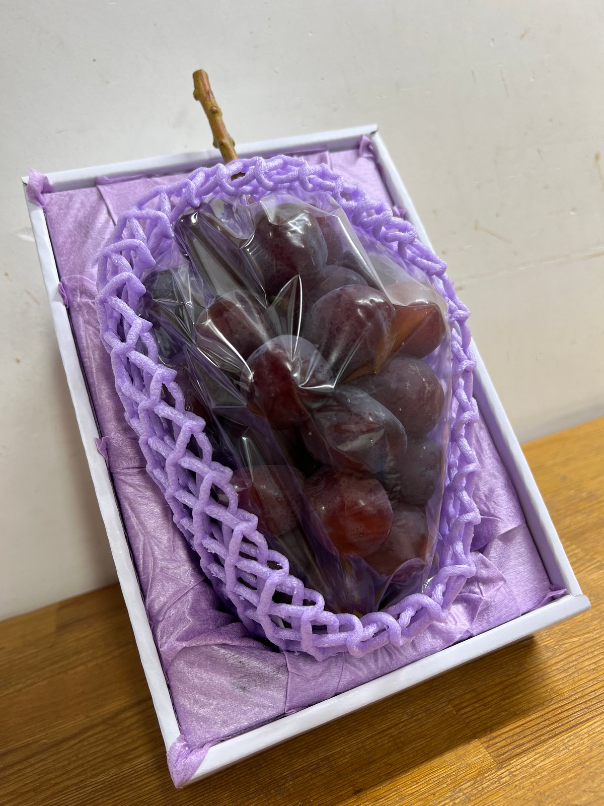 プレミアム】富士の輝 1房 | 山中農園SHOP