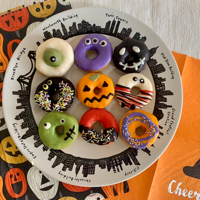 パーティを華やかに飾る♪】ハロウィンモンスタードーナツ