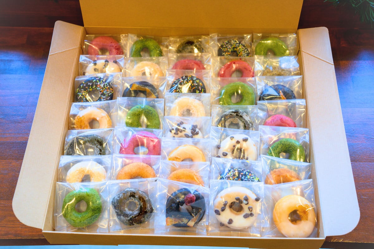 15人ほどのパーティや冷凍庫のお茶菓子ストックに】PARTYボックス