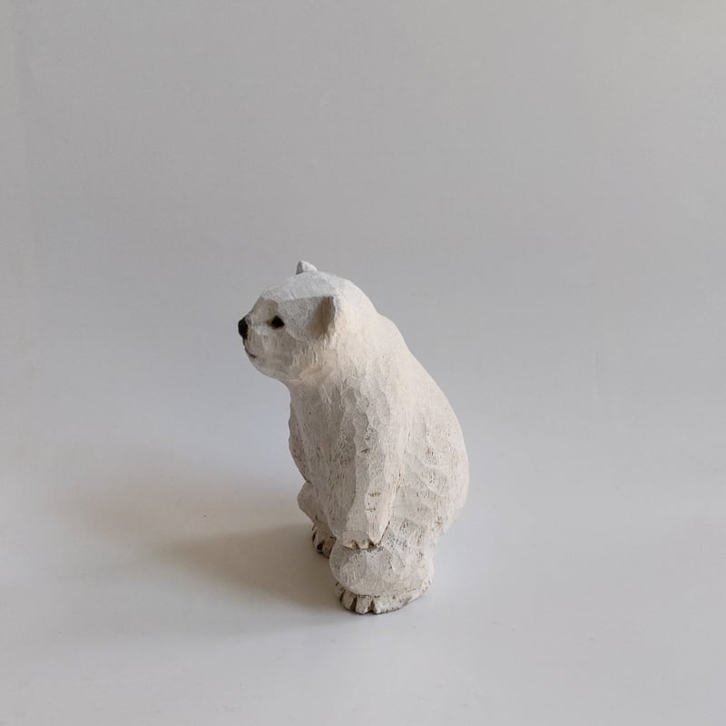 シロクマの子供　木彫り シロクマの子供 木彫り