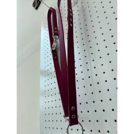 ドイツ製 Das Lederband 【レダーバンド】WEINHEIM ワインハイム アジャスタブルリード　red/violet