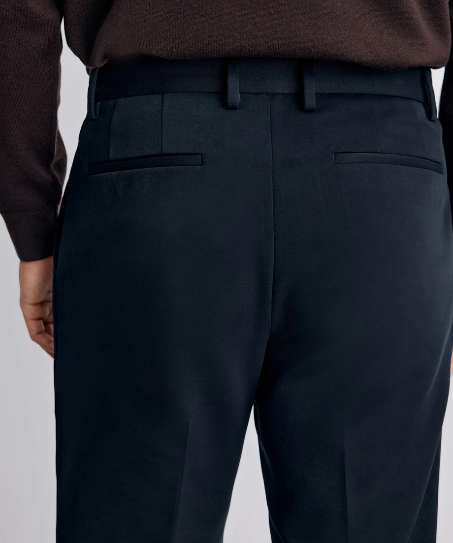 6548bda7b4efa20034d8279b