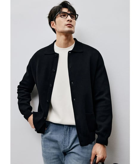 さえら◇ ヒスクローネ◇ 黒ニット◇アイボリーフリルスヌード さえら◇ ヒスクローネ◇ 黒ニット◇アイボリーフリルスヌード