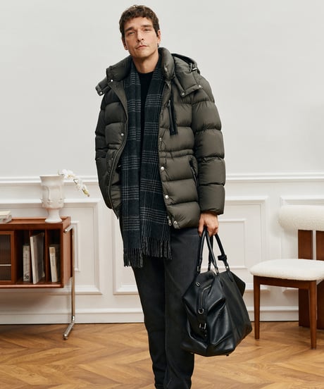 white goose down jacket with hood /2color　SH2573