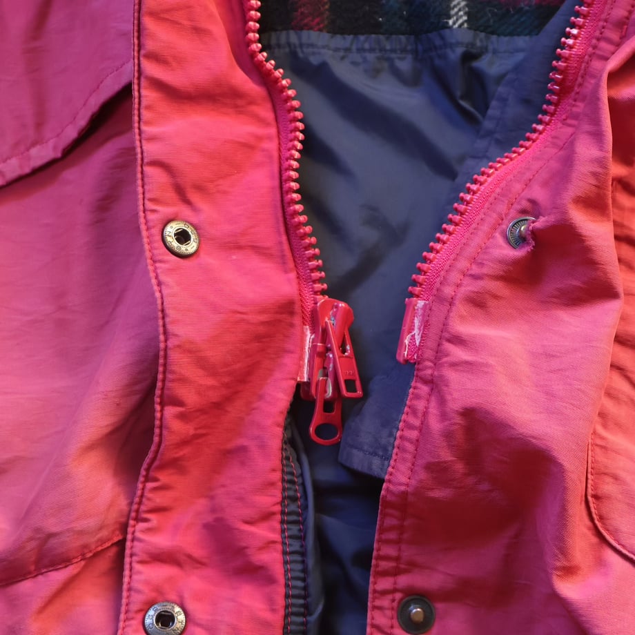 692ee1435a1afddbabaed55b