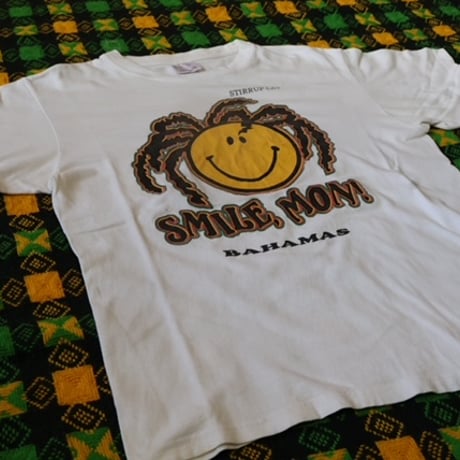 "SMILE MON!" Used T-Shirt