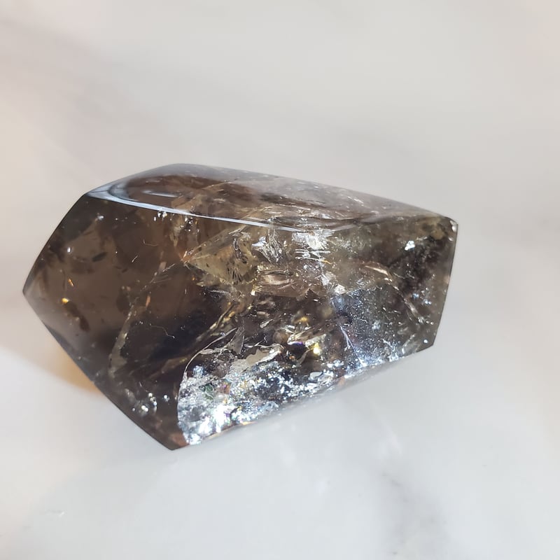 【虹たっぷり】スモーキークォーツ　フリーフォーム スモーキークォーツ フリーフォーム 虹 | Kilig crystal