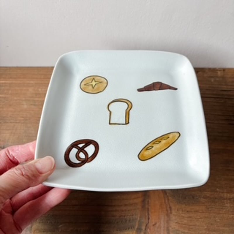 今江未央 角皿 M | 手しごとと暮らしの雑貨 まにまに