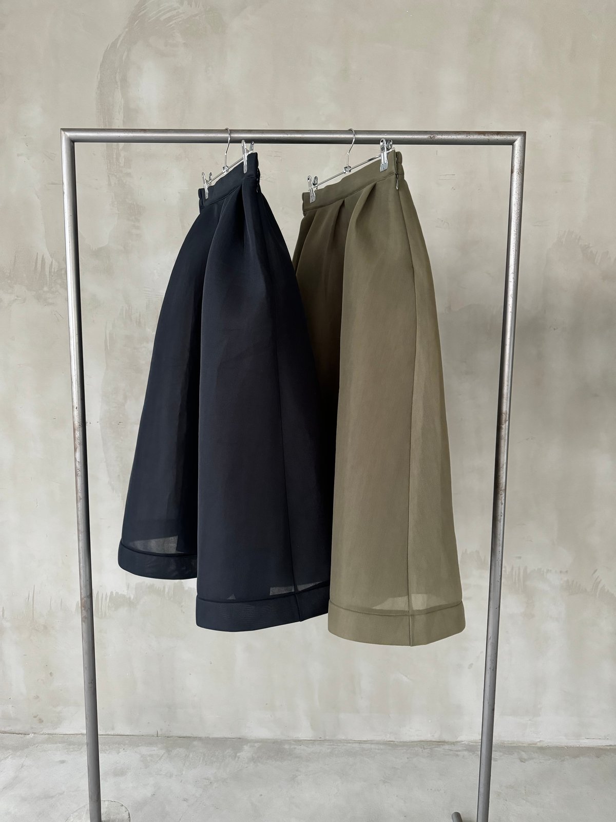 overdue flair ♥ CUT-OUT LAYERED DRESS /追跡付 sheer layered flare skirt | owndaily