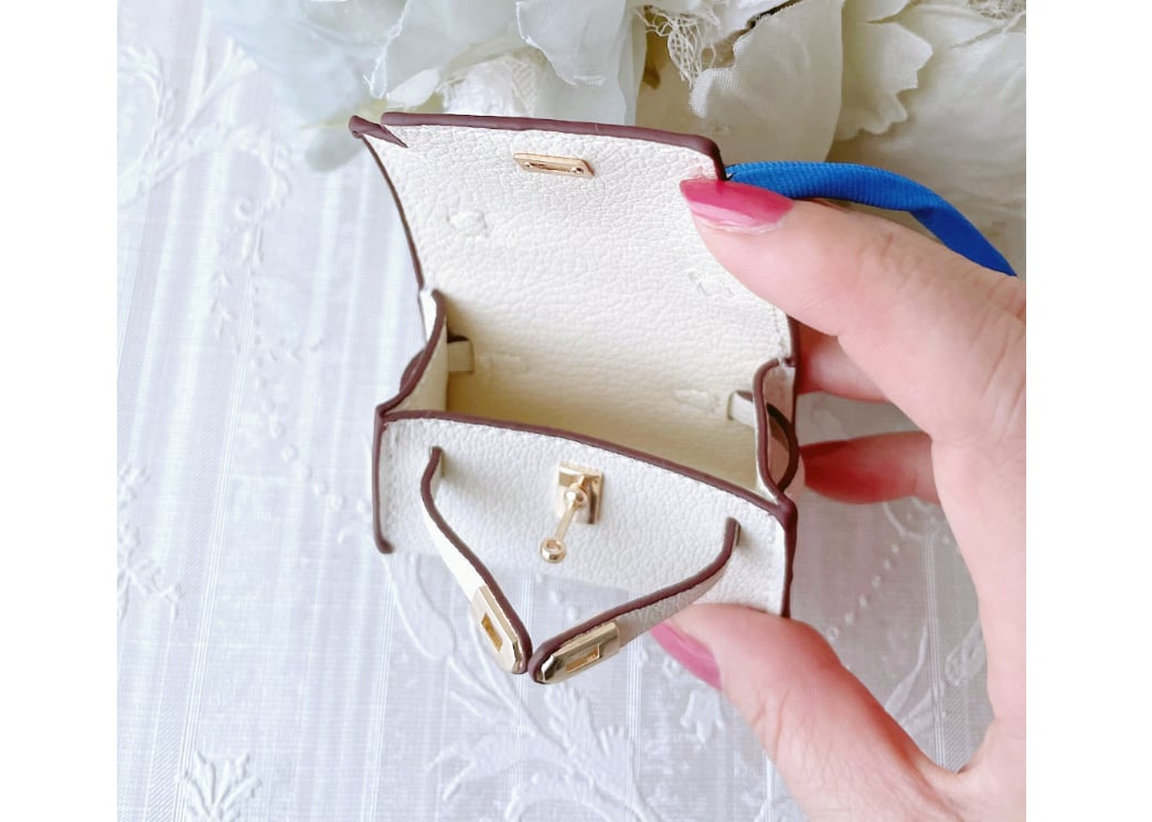 ミニミニバッグ♡チャーム♡ロデオ♡激レア！ポーチ♡ポシェット♡ AirPods♡ 推し色が見つかる！レザーのミニBag型バッグチャームAirPods