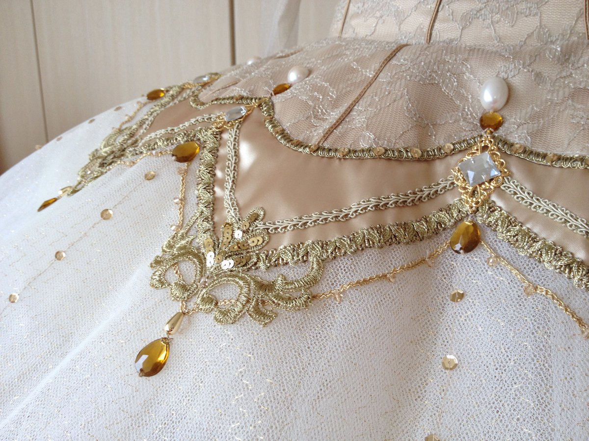 金色のクラシックチュチュ(ライモンダ) | Jardin des Costumes 金色のクラシックチュチュ(ライモンダ) | Jardin des Costumes