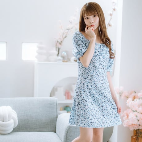 small floral pattern
