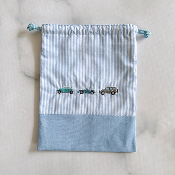 給食袋・大】車の刺繍🚙 縦25cm✖️横20cm | Cynthiakids