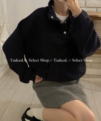 ブルーのニットスウェット