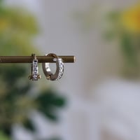 ムーンストーンピアス【K18WG】両耳1セット | RYNTBLUE