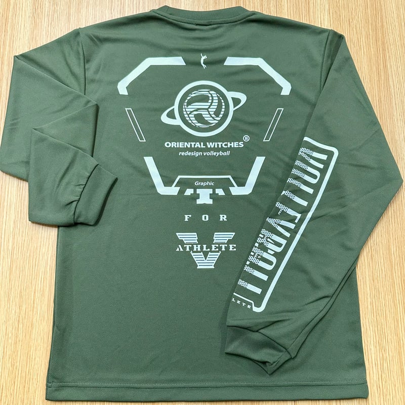 ドライフィットロングスリーブTシャツ2025 アーミーグリーン（ホワイト