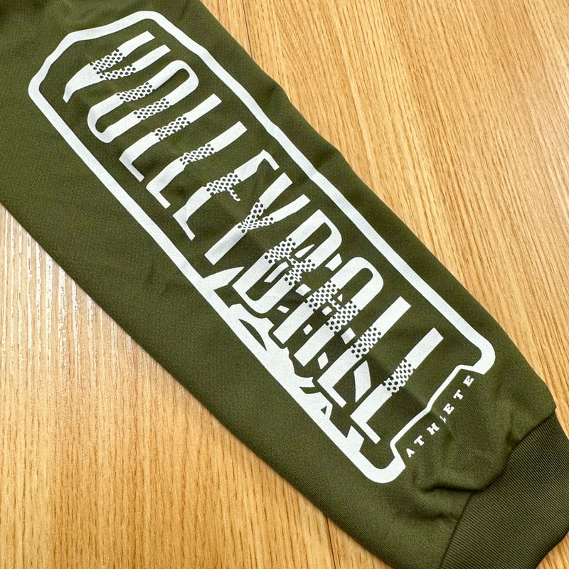 ドライフィットロングスリーブTシャツ2025 アーミーグリーン（ホワイト