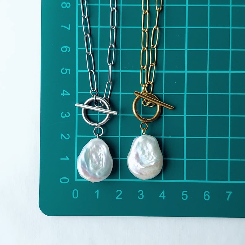 バロックパール（平しずく）のクリップチェーンネックレス | Terre et mer