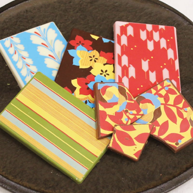 秩父銘仙 貯古齢糖 薔薇(みるく) | 四季咲く菓子処 亀沢屋