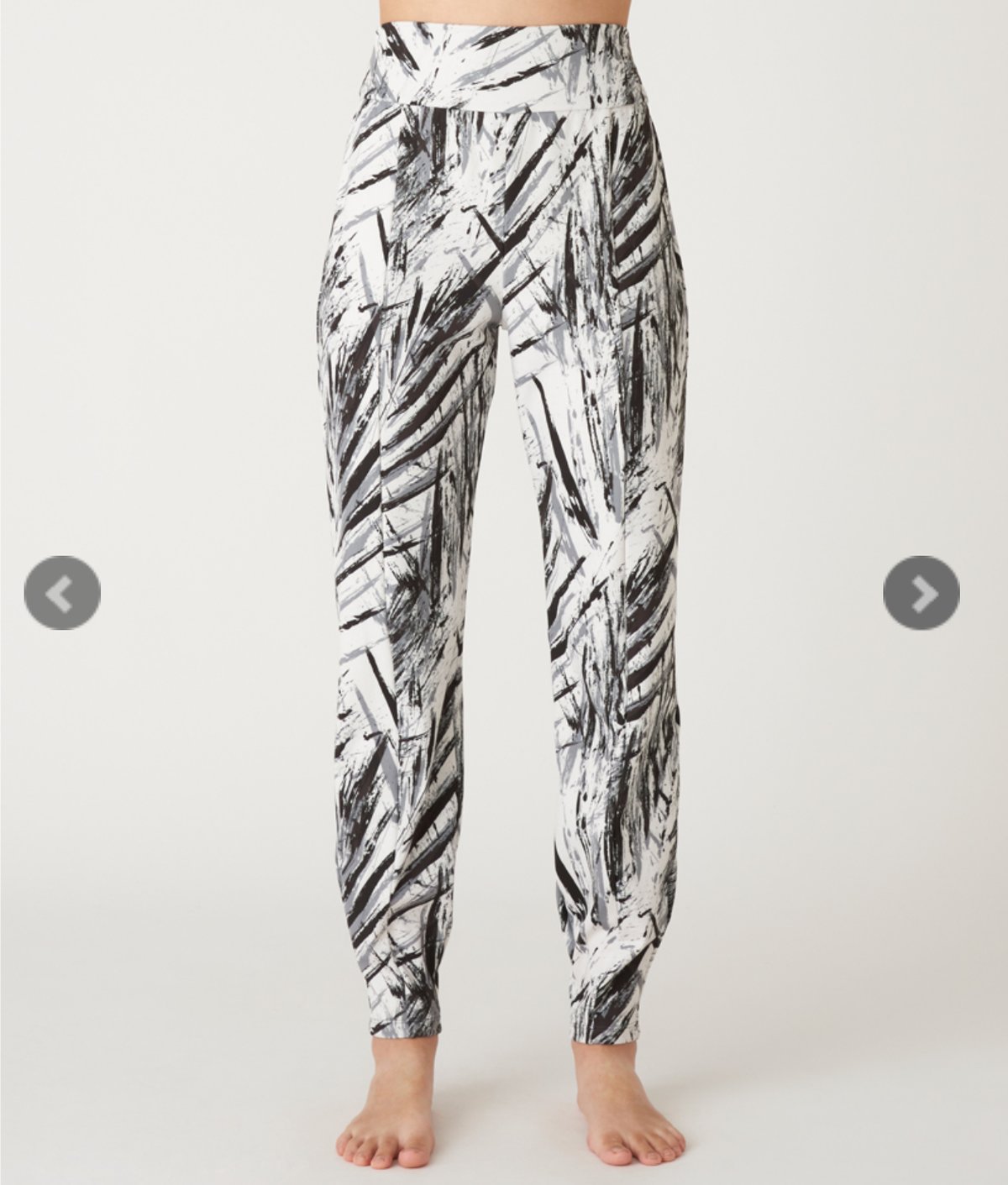 レギンスが苦手な方におススメ】RealStone リラックスロングパンツ