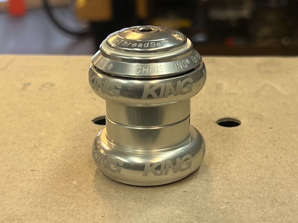 Chris King ヘッドセット 1-1/8インチ シルバー CHRIS KING* nothreadset 1 1/8 inch (silver) - BLUE LUG ONLINE STORE