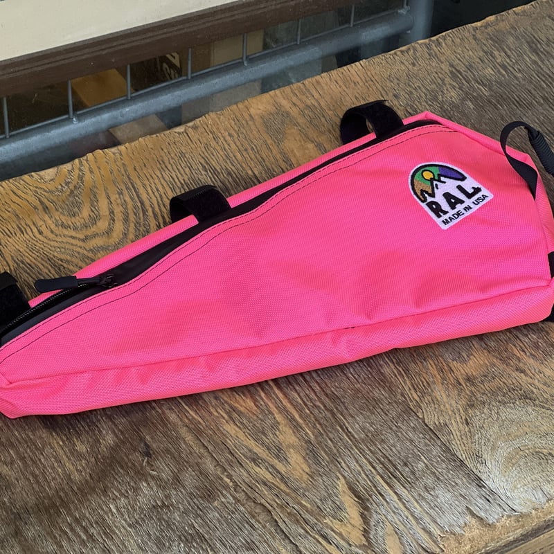 RAL * EM Loader * Pink | Hutte8to8 OnLine STORE