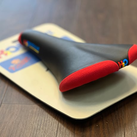 RAL * H2O Saddle * Black & Red