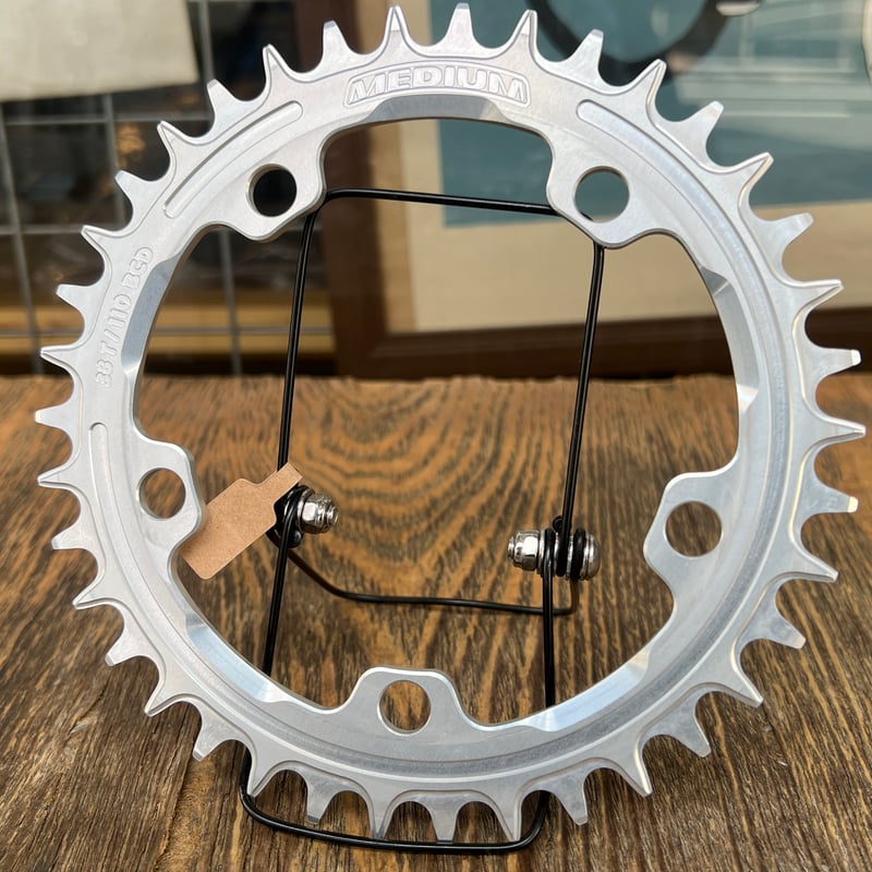 Medium * Narrow Wide 110 BCD 5-Bolt Chainring *
