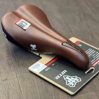 WTB * Pure V Race Cr-Mo Saddle * Brown