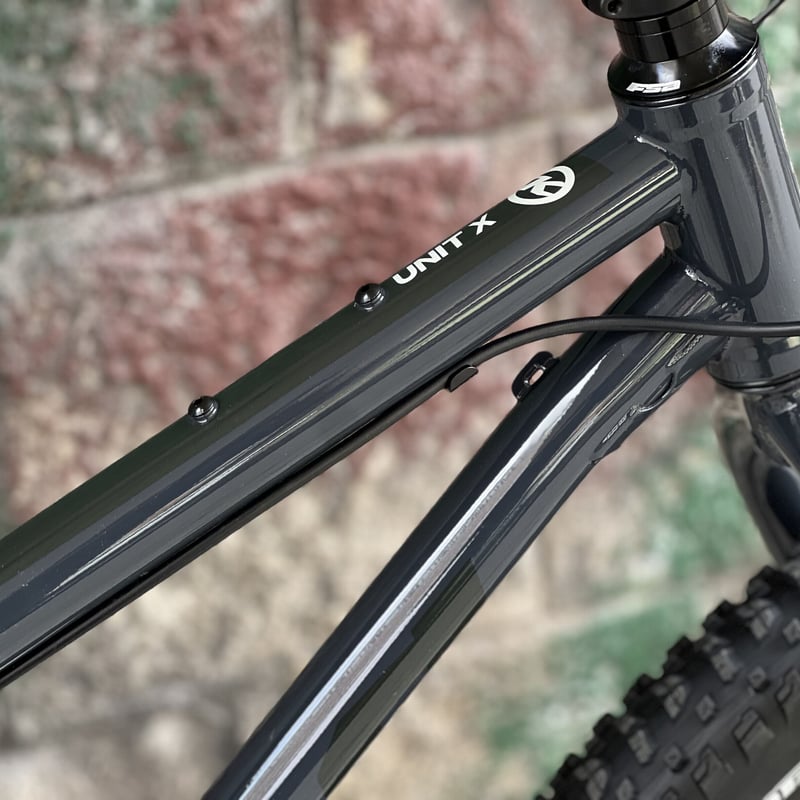 発送不可】KONA * UNIT-X * 2024 Grey SizeS | Hutte8t 発送不可】KONA * UNIT-X * 2024 Grey SizeS | Hutte8t