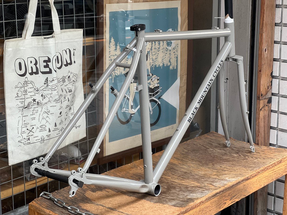 Monster CROSS 廃盤 Black Mountain Cycles * Monster Cross * Frame S