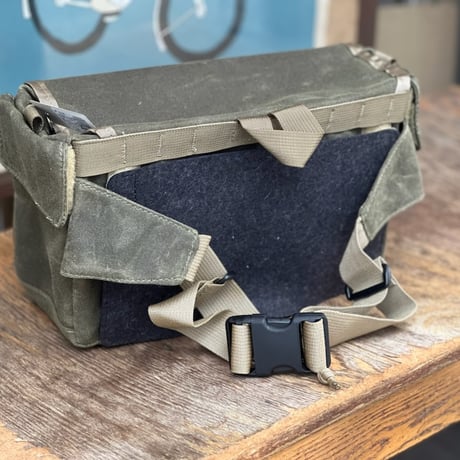 Ron's Bikes * Fabio's Fanny * (wax cordura/olive)