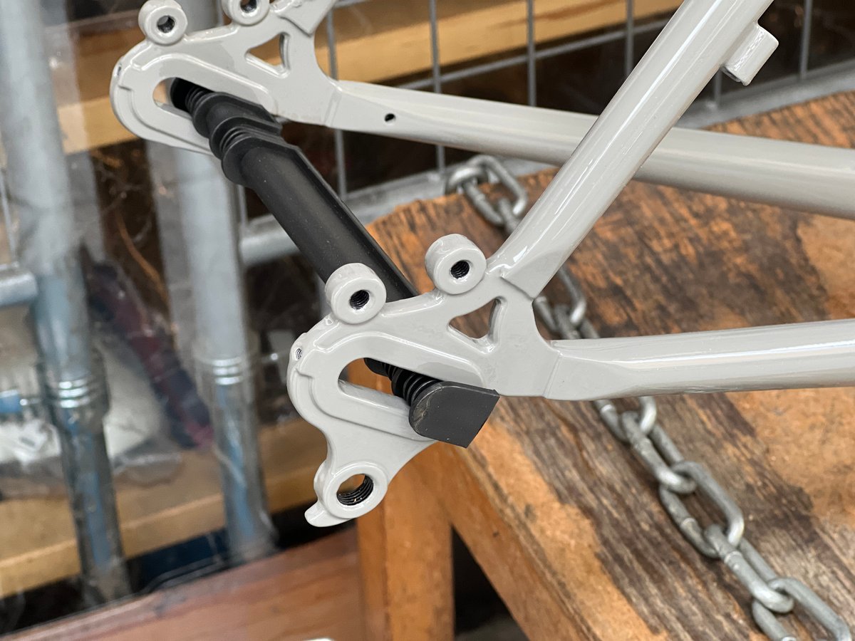 Black Mountain Cycles * Monster Cross * Frame S