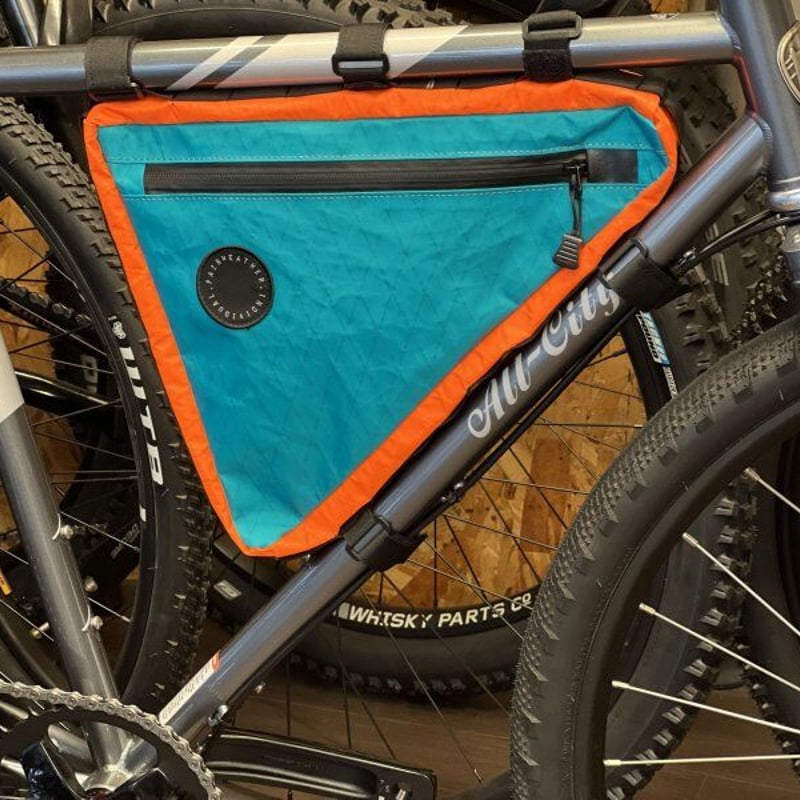 Fairweather * Frame Bag ADV * Black | Hutte8to8...