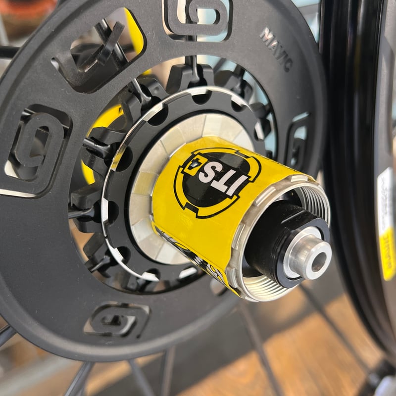 MAVIC * Crossmax Pro 27.5 * MY17 | Hutte8to8 On