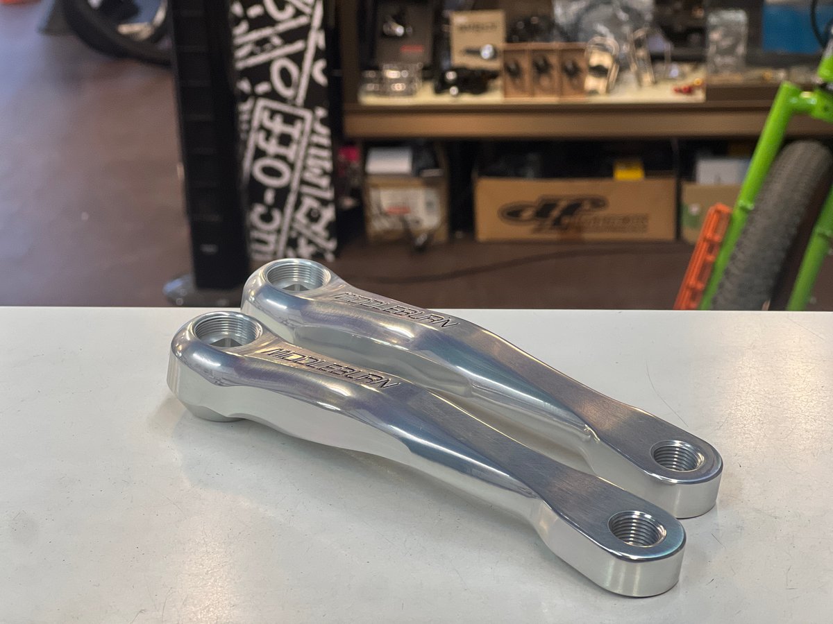 Levin Bladed Teeth Mサイズ 　上下３セット MIDDLEBURN * RS7 Square Taper Crank * 170mm (Si