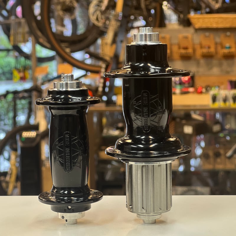 ホワイトインダストリーズ MI5 ハブ前後セット White Industries * MI-5 Hub Set * Black | Hutte