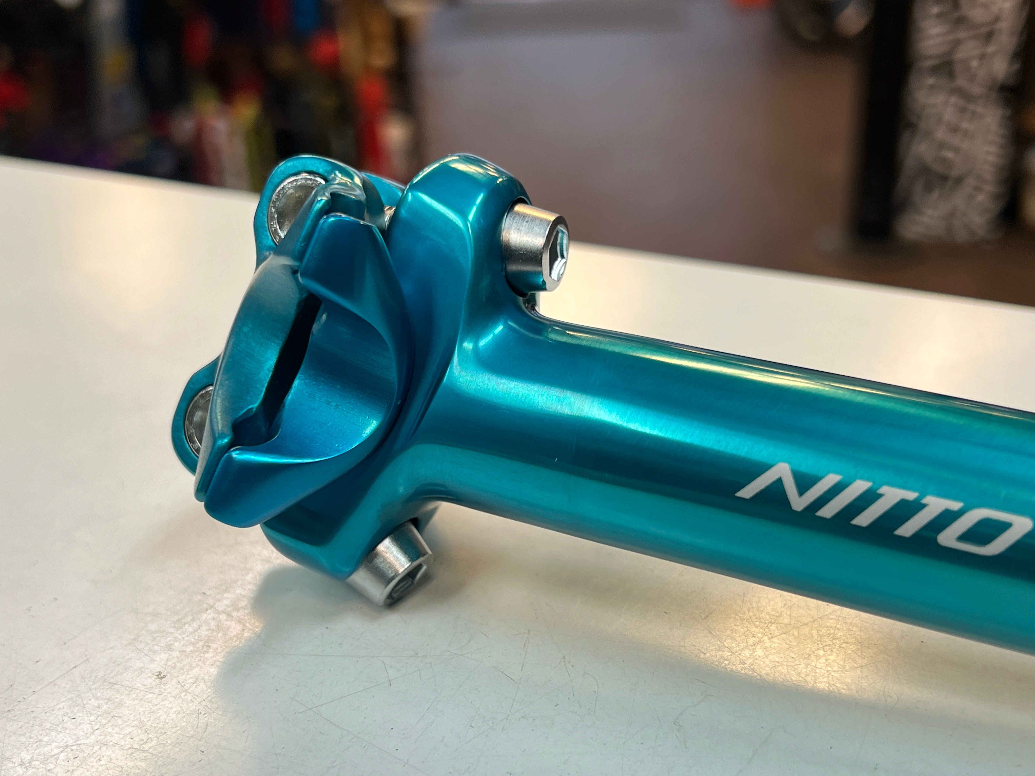Nitto * S92 Seatpost * (Turquoise) | Hutte8to8