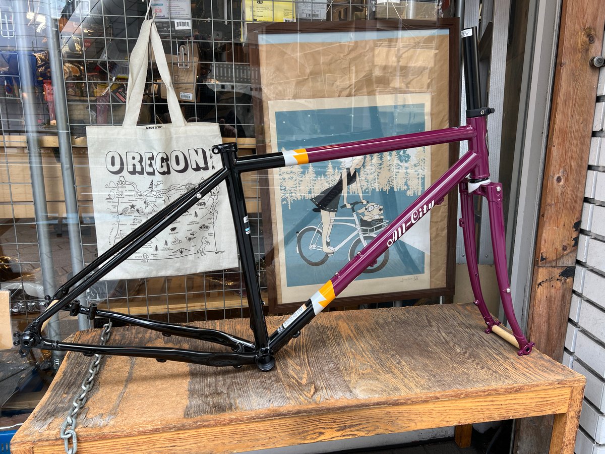 all-city ゴリラモンスーン　カスタムペイント　　46サイズ　surly all-city ゴリラモンスーンカスタムペイント46サイズsurly
