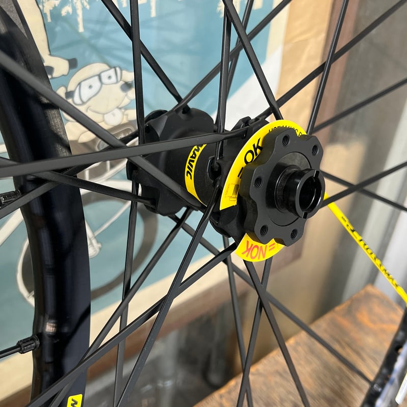MAVIC * Crossmax Pro 27.5 * MY17 | Hutte8to8 On