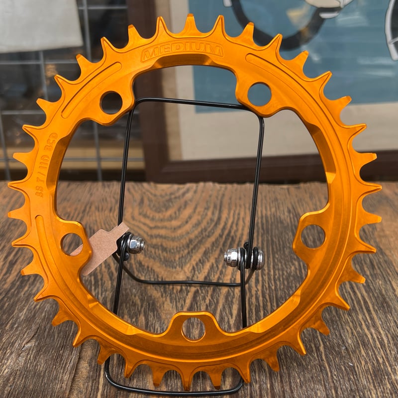 Medium * Narrow Wide 110 BCD 5-Bolt Chainring *