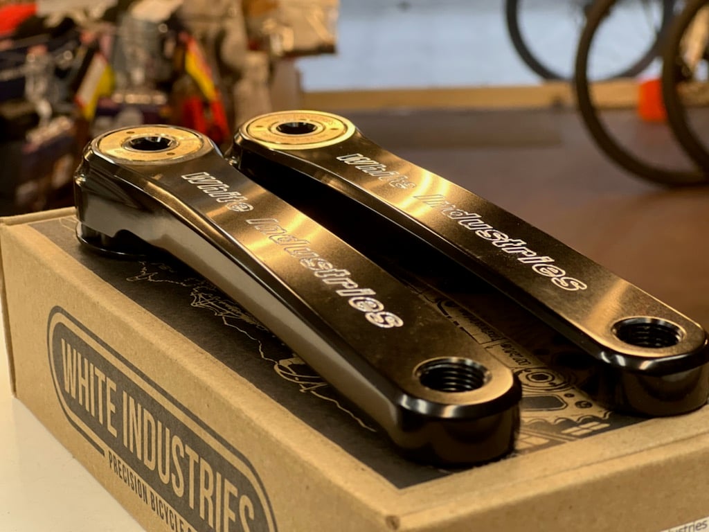 White Industriesクランクセット　chrisking BB White Industries * R30 Crank Set * 170mm (Black