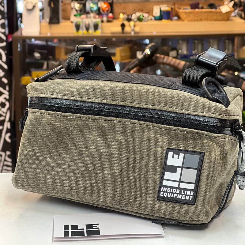 ILE* Pilot Bar Bag * Waxed/Tan | Hutte8to8 OnLi