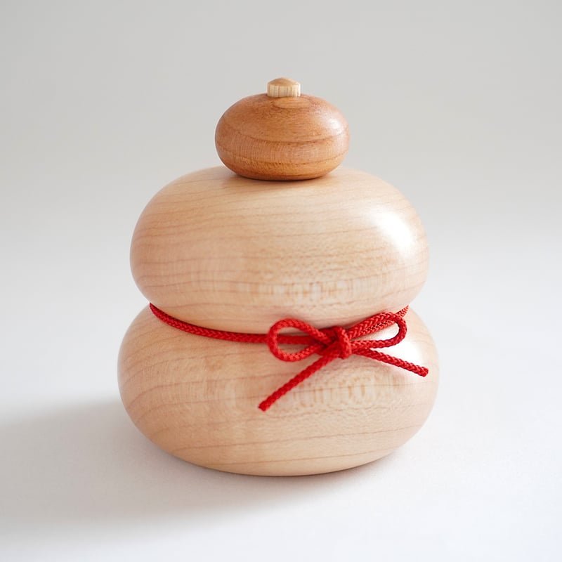 お正月飾り ひとつで二役 『雪だるまmochi』 | 木工房 福ひで