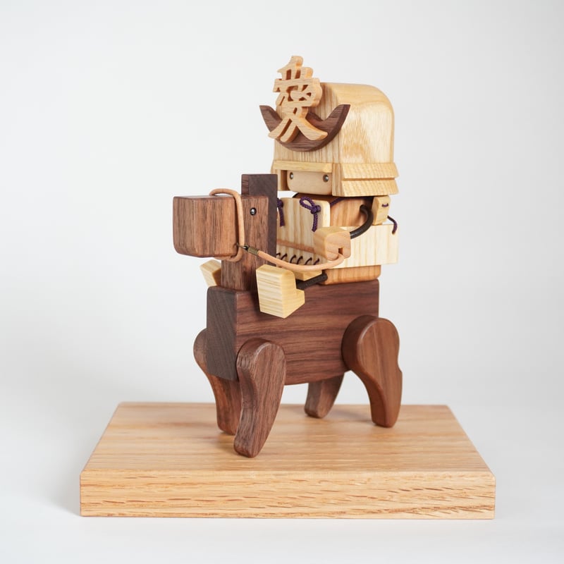 武者人形 かねつぐ君DX | 木工房 福ひで